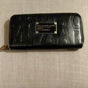 Marc Jacobs used wallet